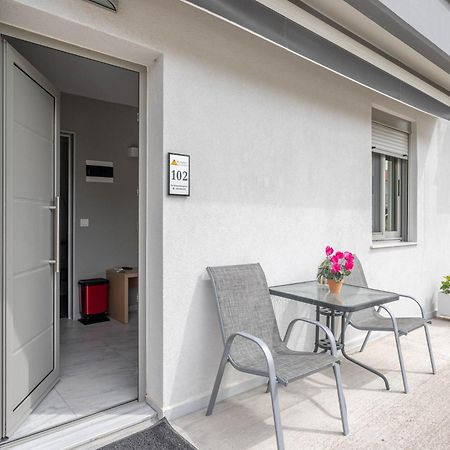 Nymphes Deluxe Accommodation Pefkochori Ngoại thất bức ảnh
